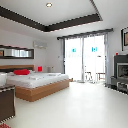 Devamli Hotel